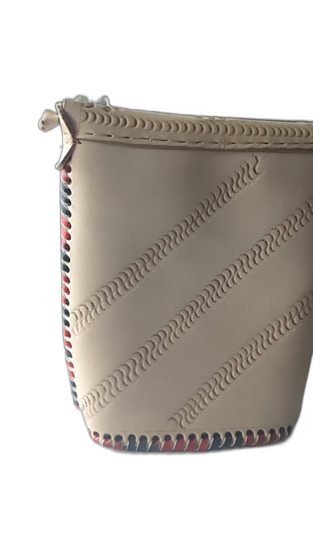 women-s-maasai-bead-leather-bag 1
