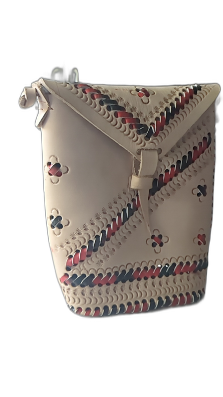 women-s-maasai-bead-leather-bag 19